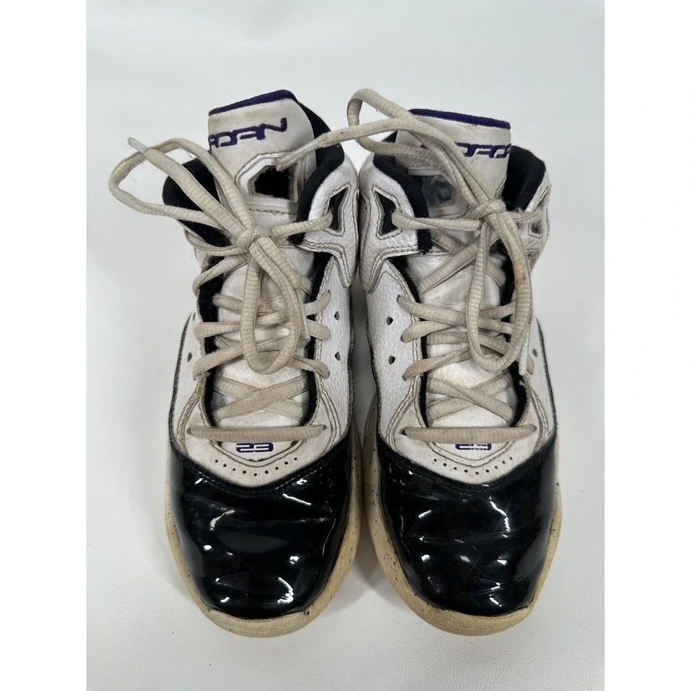Nike Air Jordan B'Loyal CK1426-115 Boys Size Youth US 1 Y White Court Purple‎